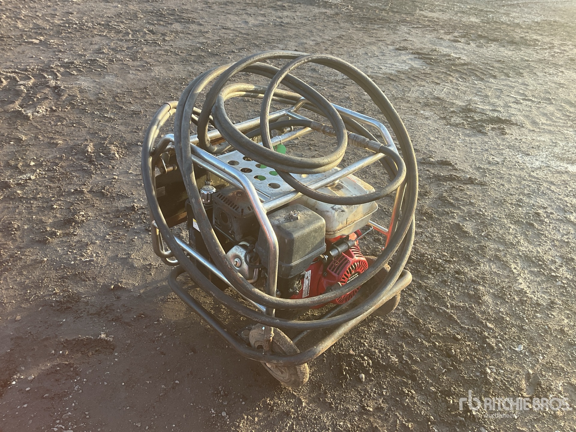 General Appearance with Picture, Right Front Corner