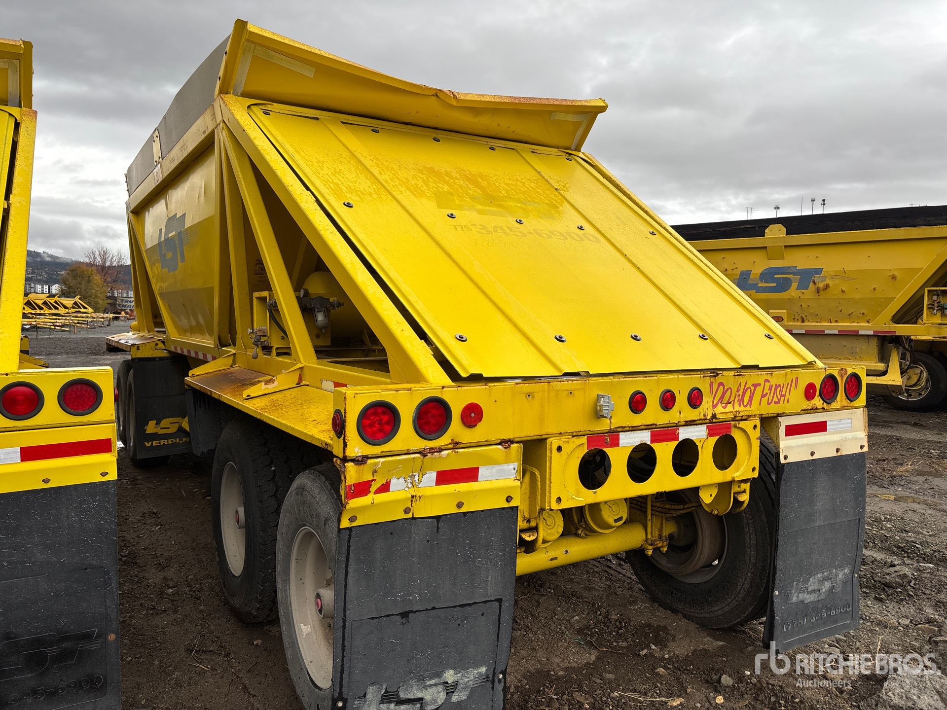 General Appearance with Zdjęcie, lewy dolny róg