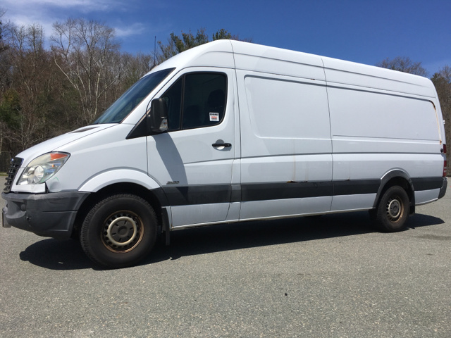 2011 Freightliner Sprinter 2500 Cargo Van