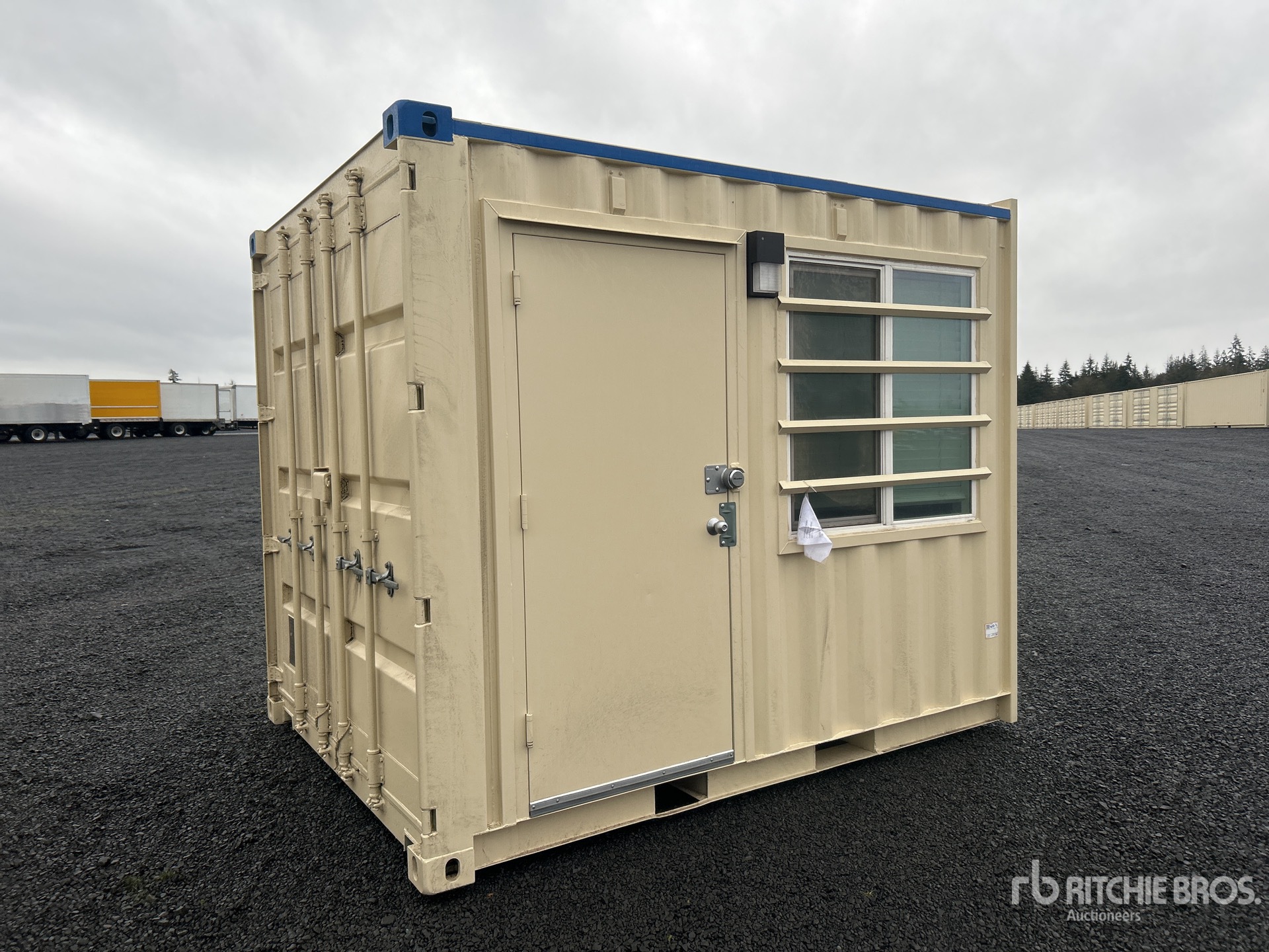 General Appearance with Picture, Left Front Corner