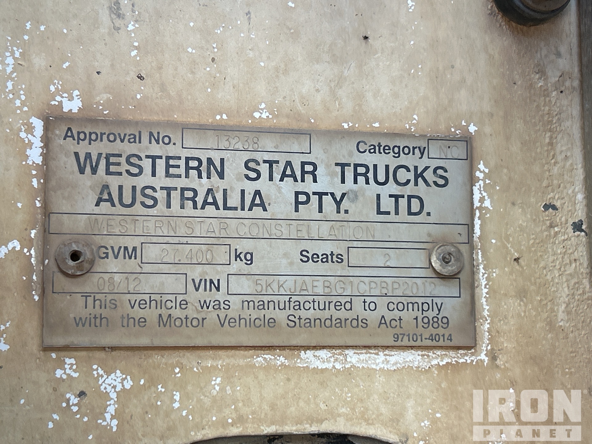 General Appearance with Serial Number / VIN