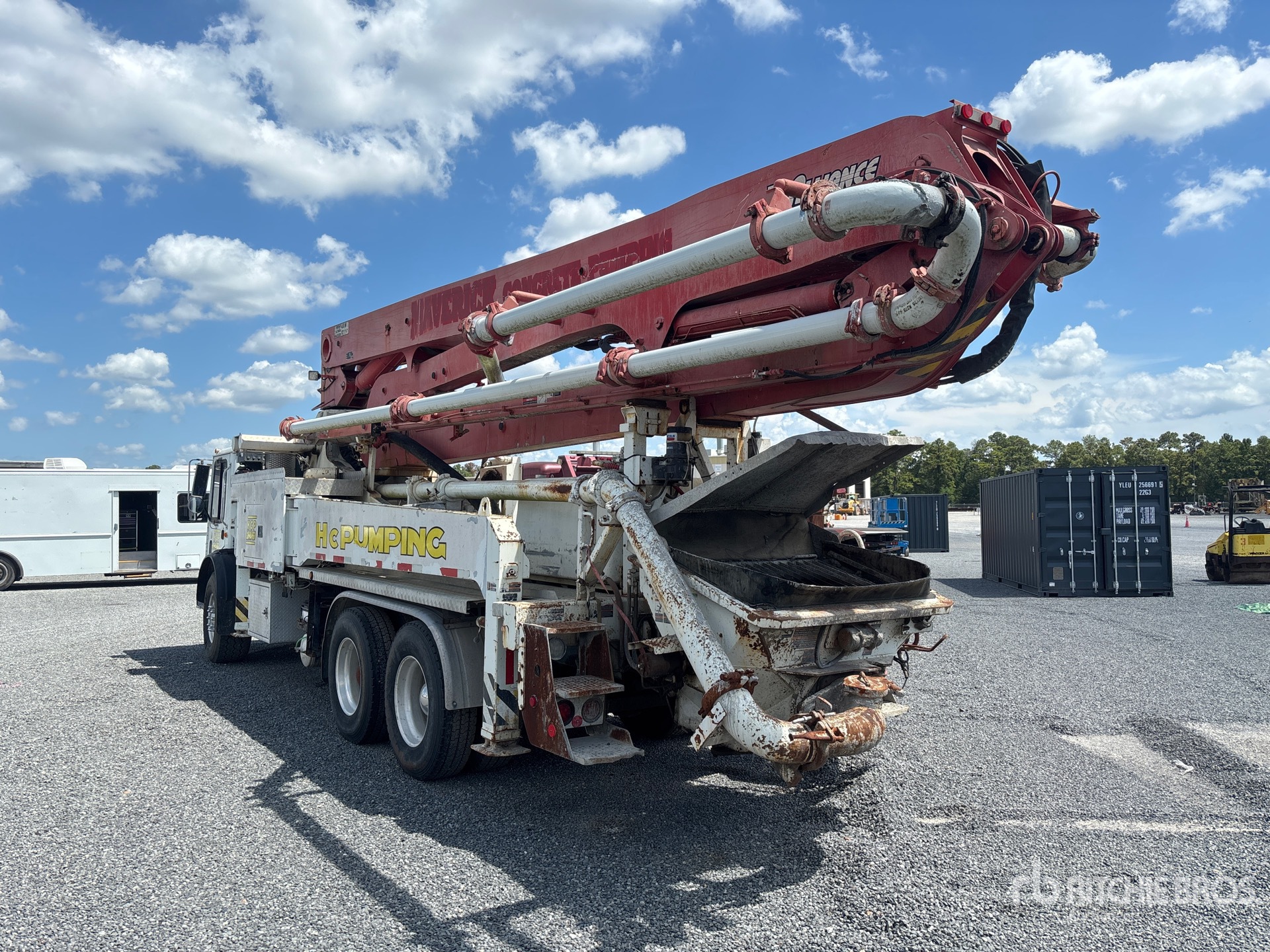 2015 Mack MRU613