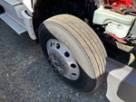 LN203598 - 2020 International LT625: Right Steer Tire