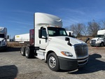 LN203598 - 2020 International LT625: Picture, Right Front Corner