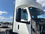 MN383876 - 2021 International LT625: Mirrors