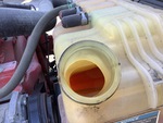 MN082111 - 2021 International LT625: Coolant Reservoir