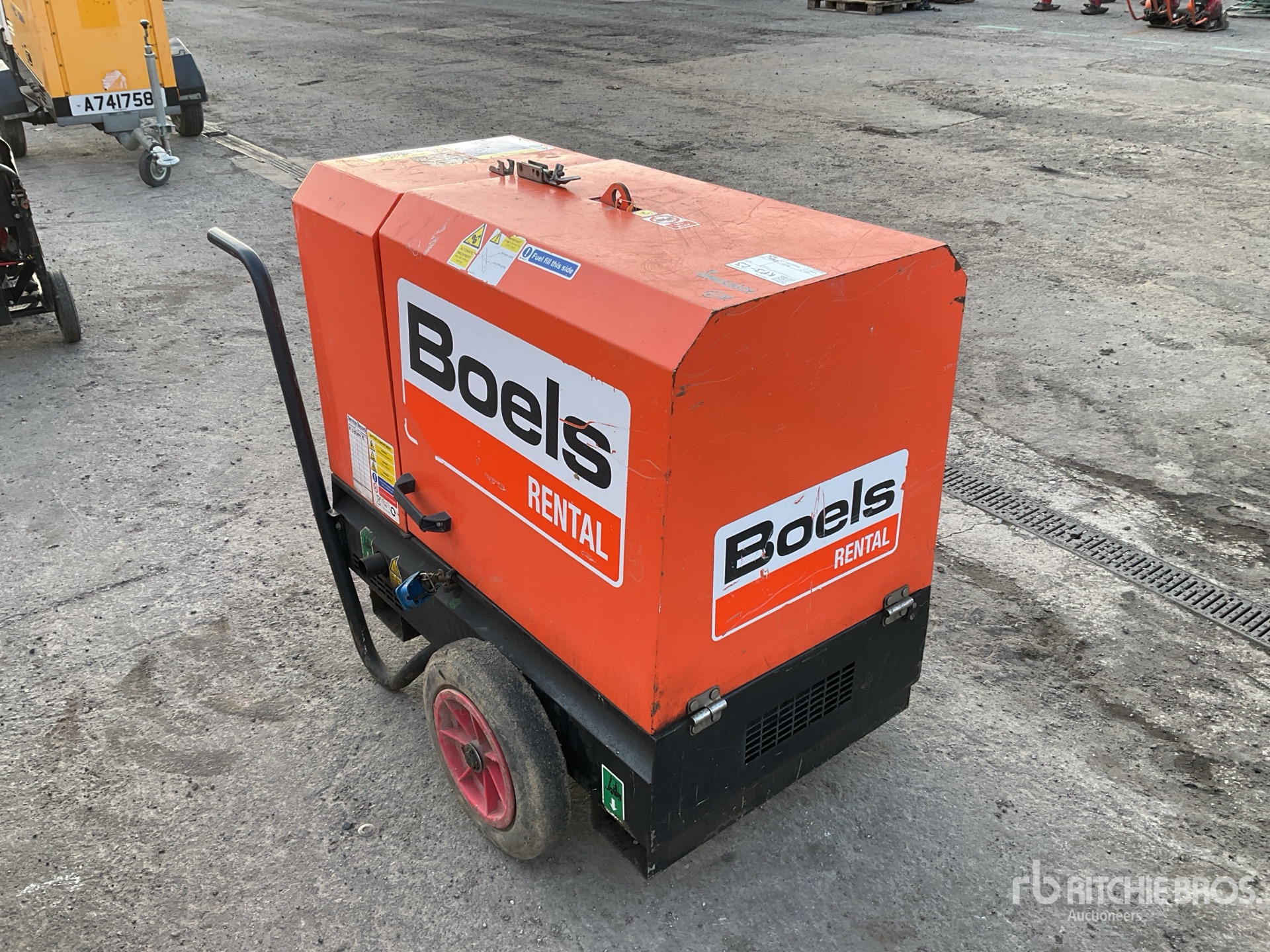 General Appearance with Picture, Left Rear Corner