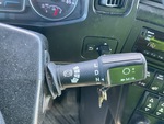 MN031102 - 2021 International LT625: Gear Selector