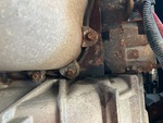 MN031113 - 2021 International LT625: Engine Oil Leaks