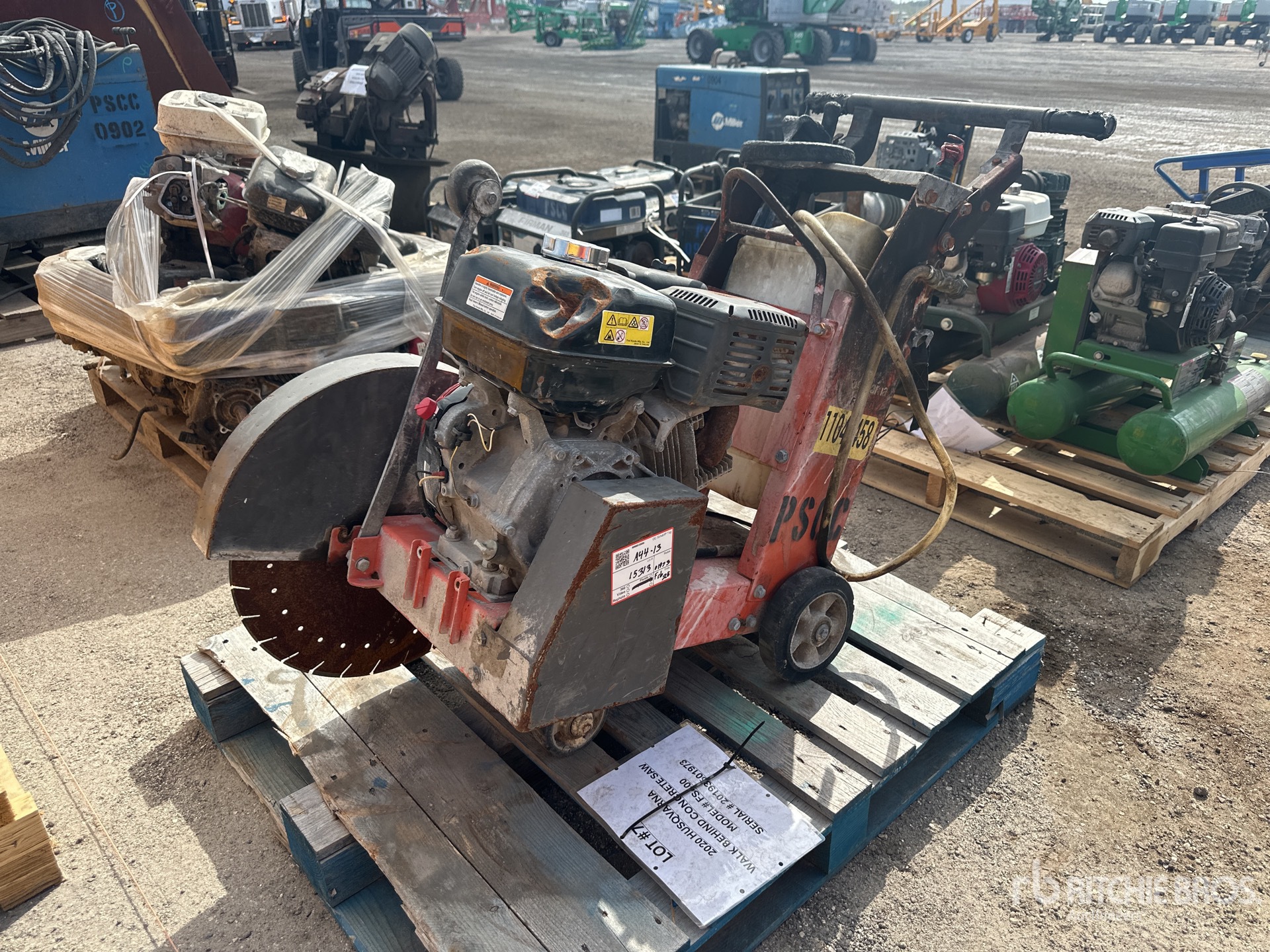 General Appearance with Picture, Left Front Corner