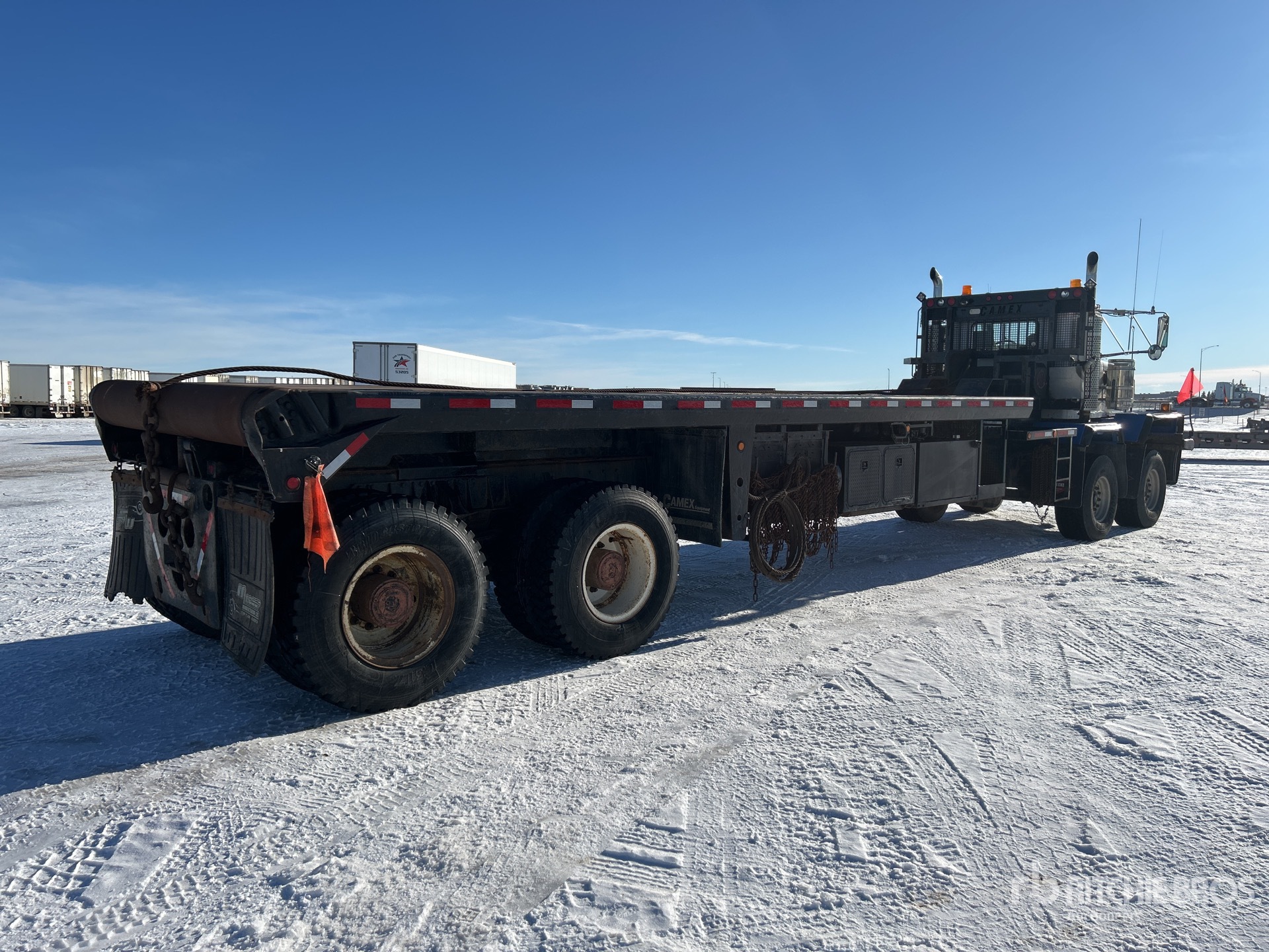 2004 Kenworth C500B 8x4 Twin-Steer Bed Truck | Ritchie Bros. Auctioneers
