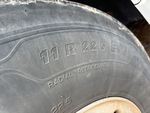 4 Underbody - Truck with 