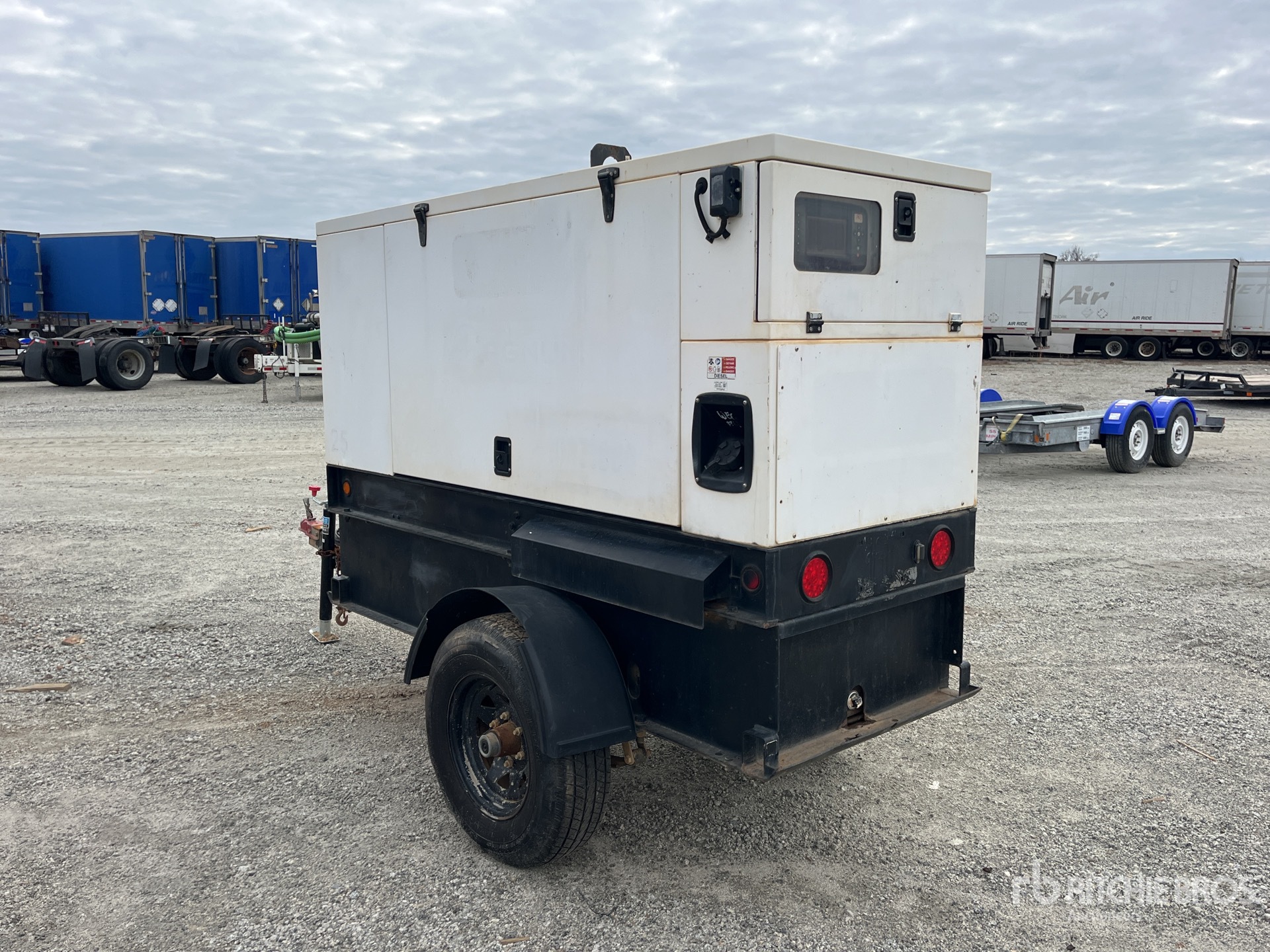 General Appearance with Imagen: esquina trasera izquierda