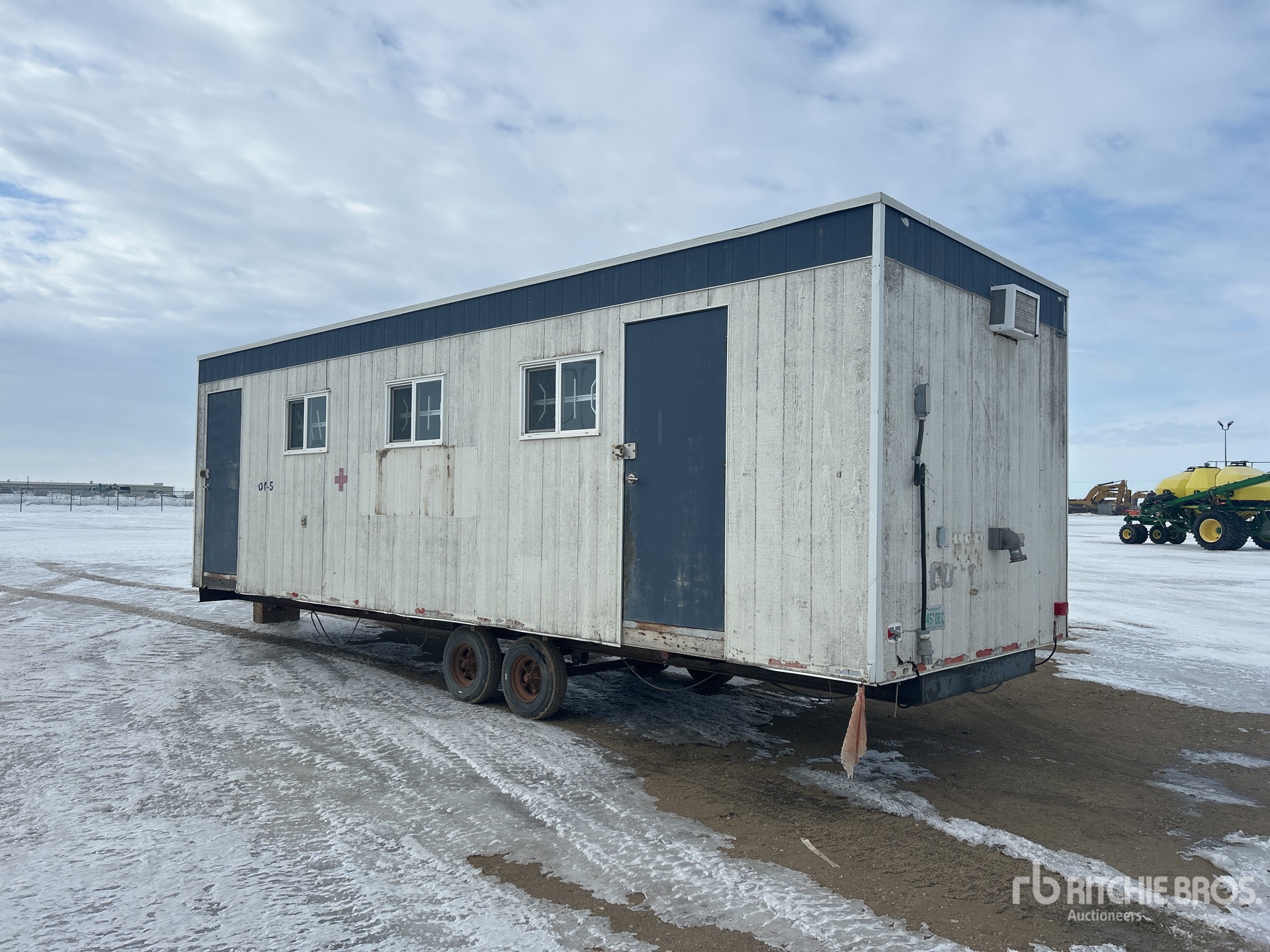 Aspect général with Image, coin arrière gauche