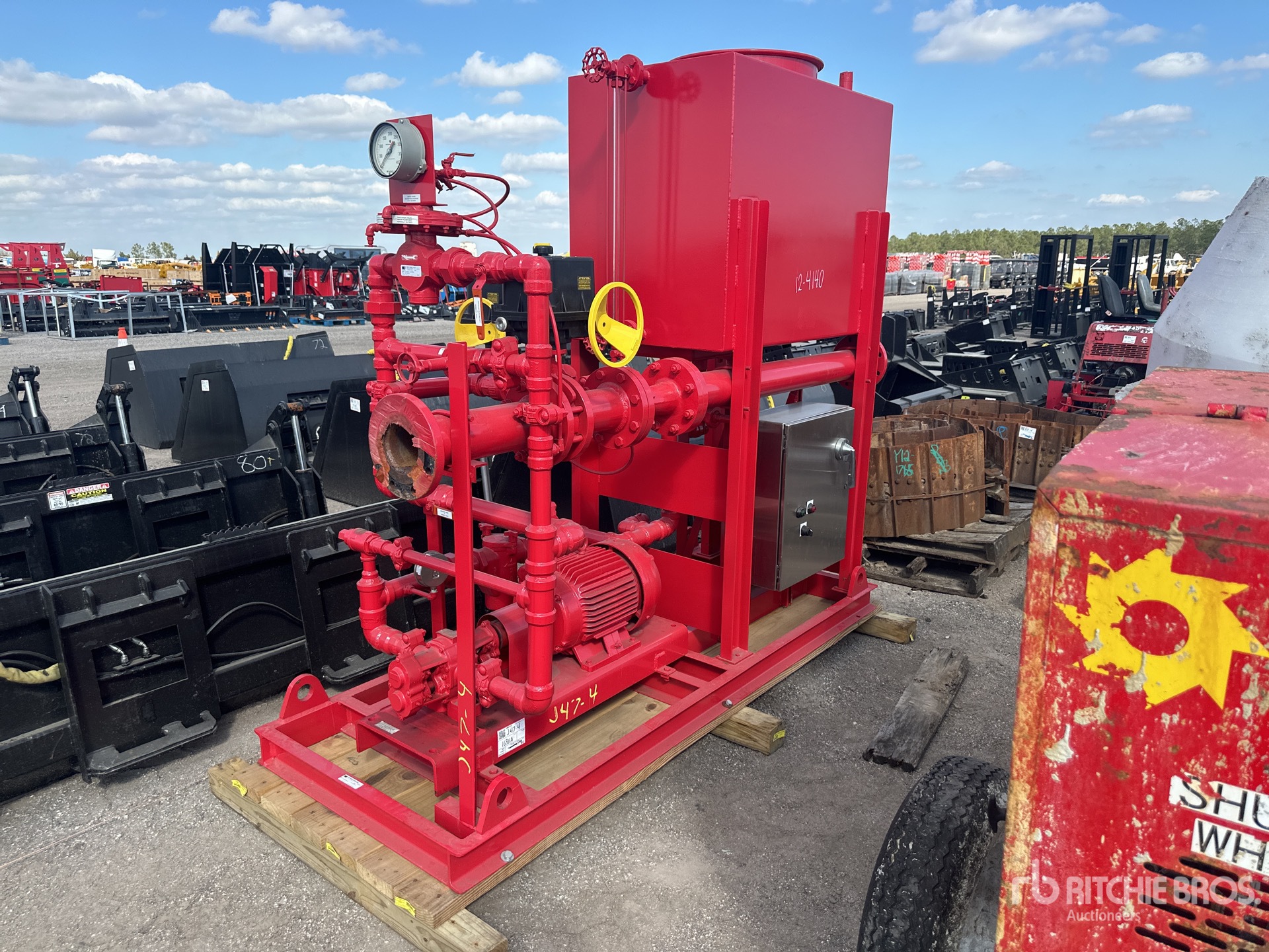 General Appearance with Picture, Left Front Corner