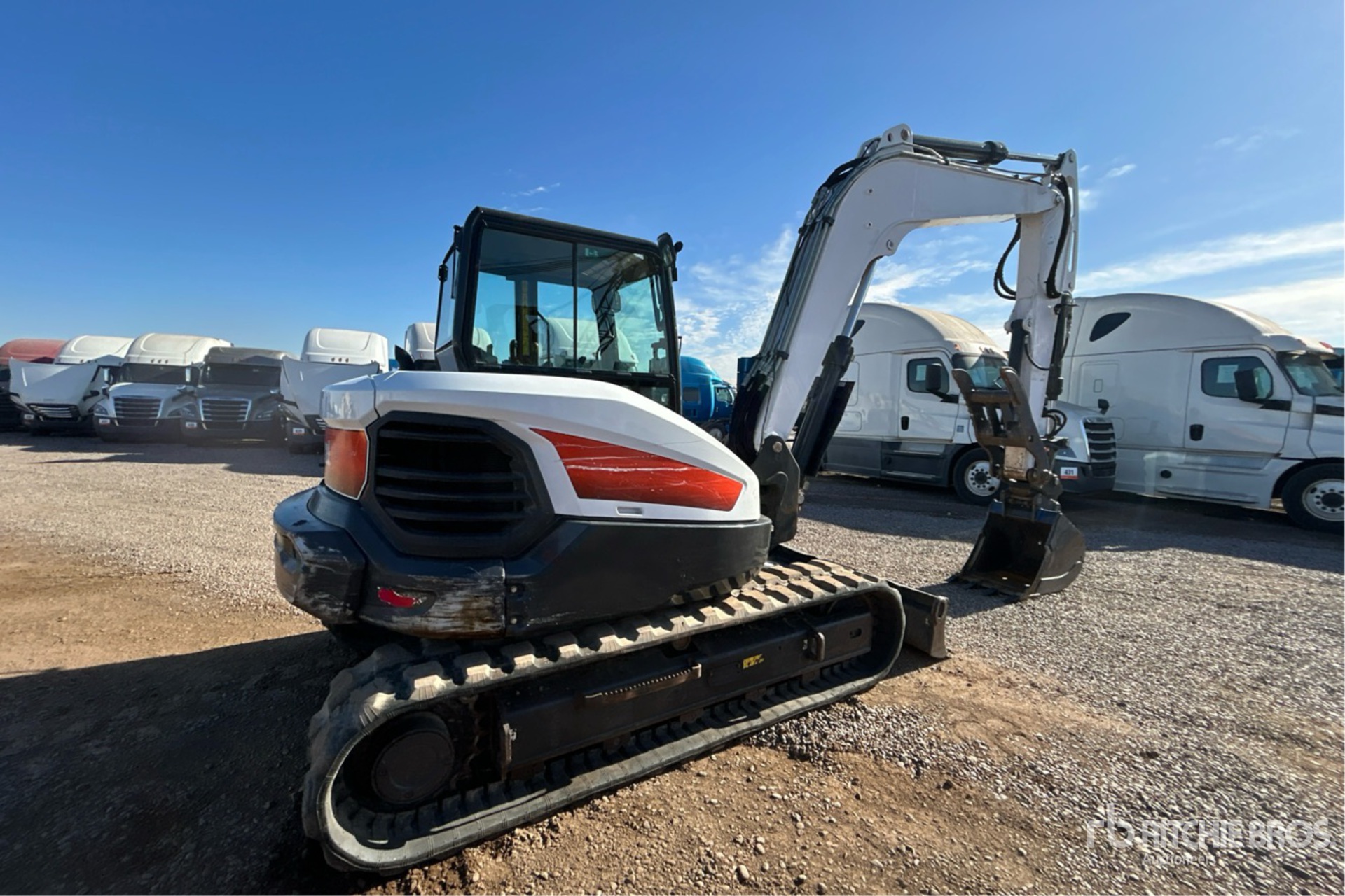 General Appearance with Picture, Right Rear Corner