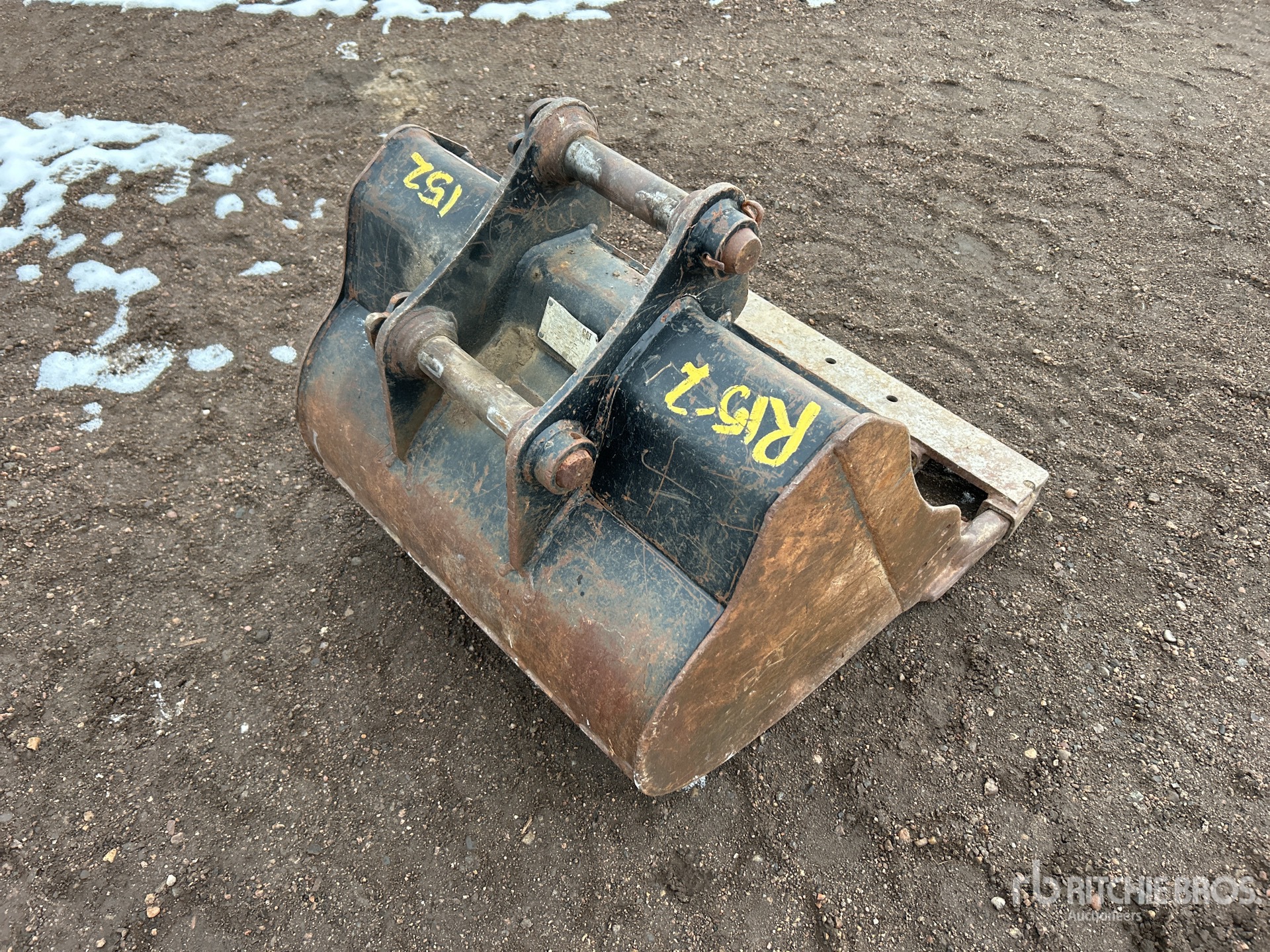 General Appearance with Foto, angolo anteriore sinistro