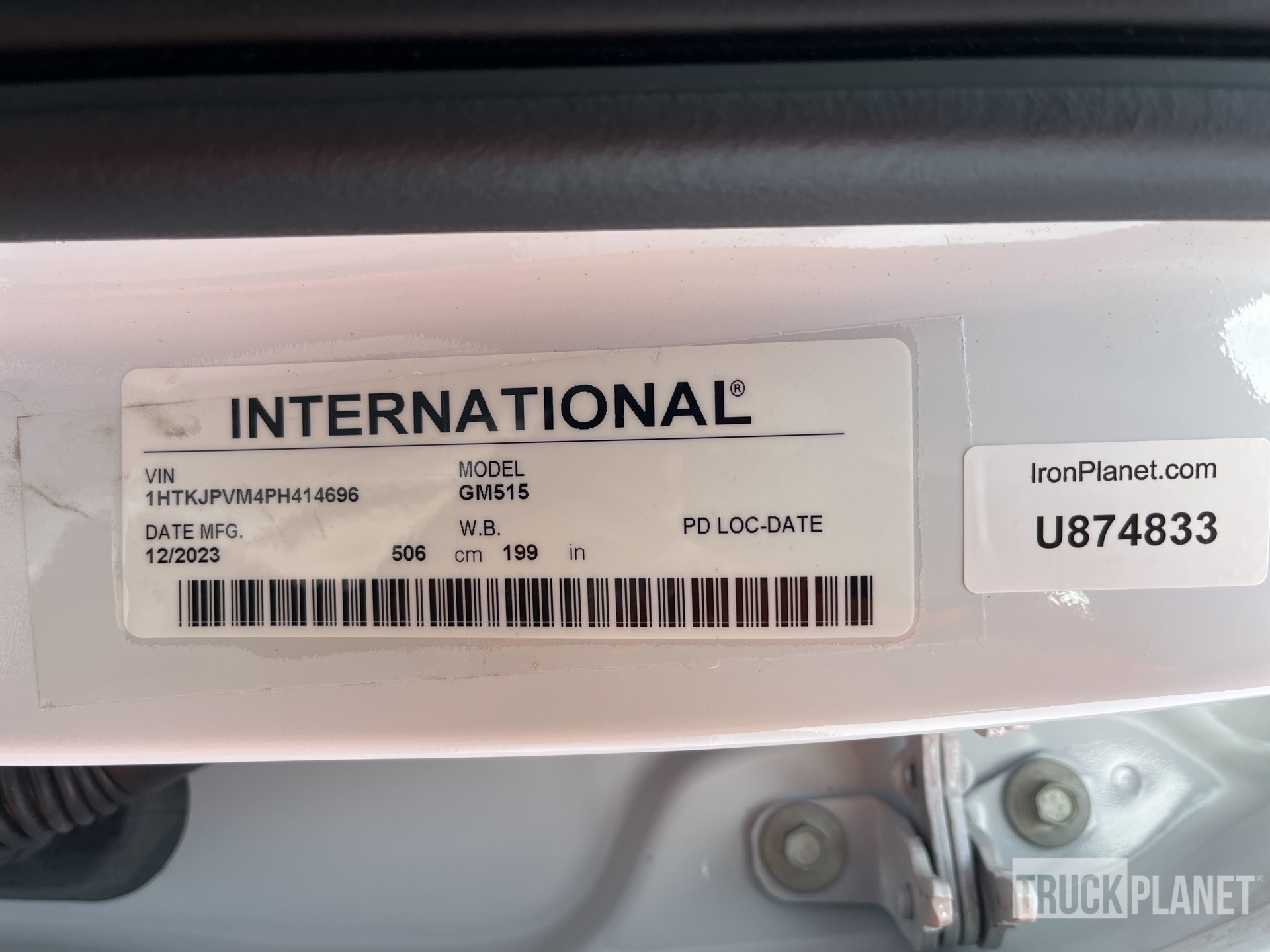 General Appearance with Numéro de série/Numéro d'identification du véhicule automobile