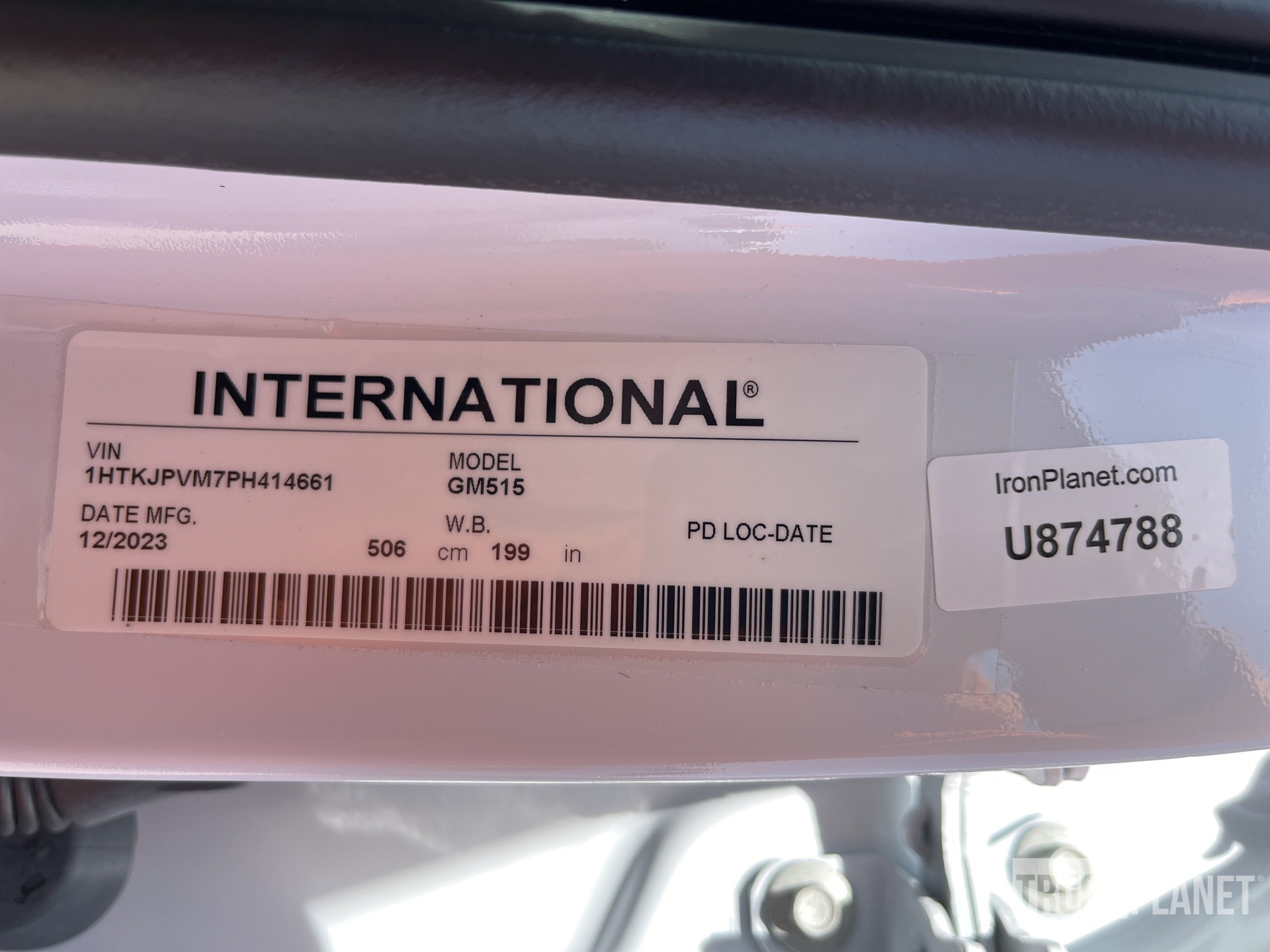 General Appearance with Numéro de série/Numéro d'identification du véhicule automobile