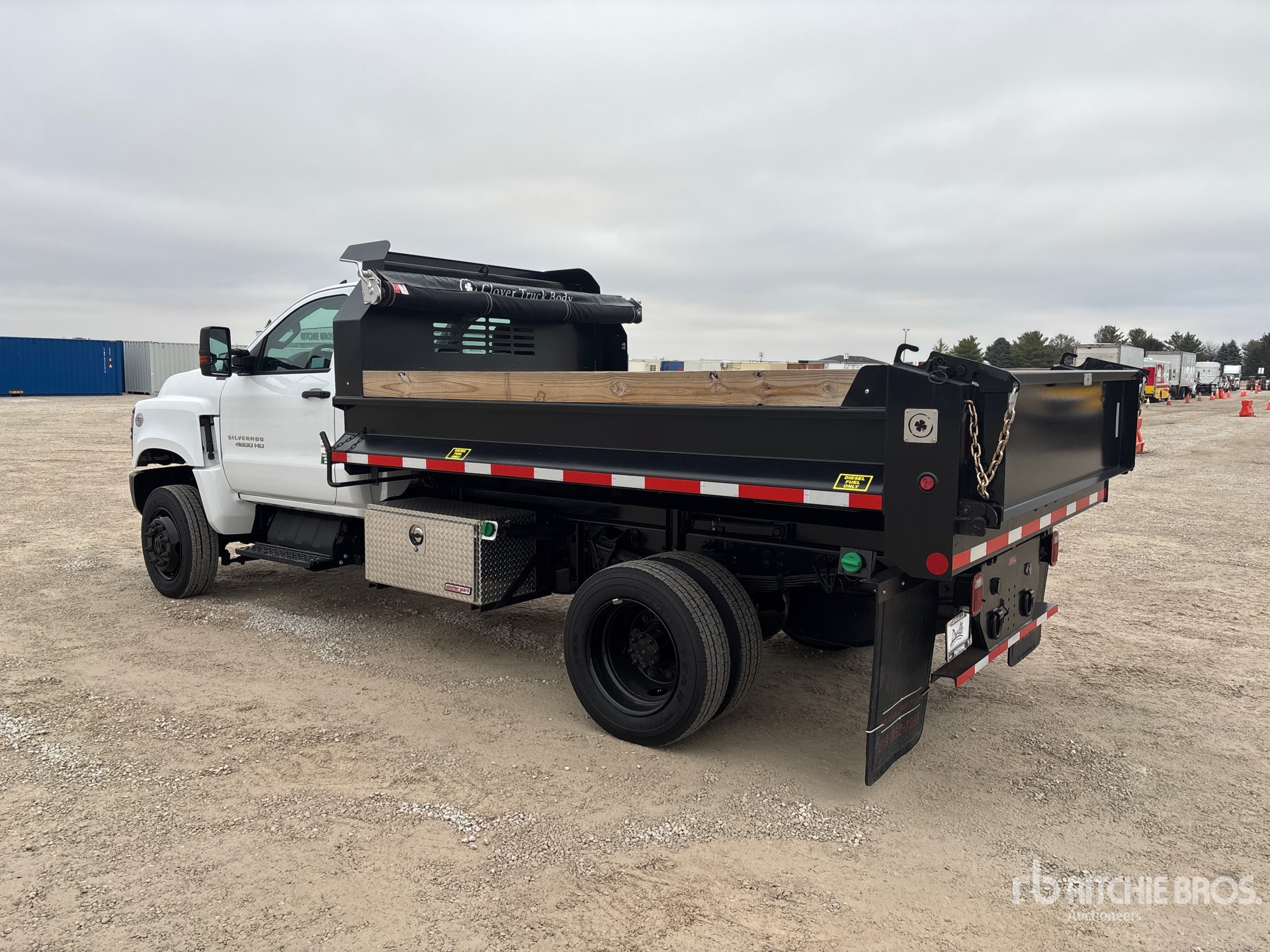 General Appearance with Picture, Left Rear Corner