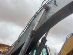 Hydraulics with Ausleger Hubzylinder