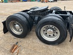 4 Underbody - Truck with 