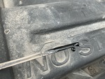 LN421613 - 2020 International LT625: Engine Oil level on Dipstick