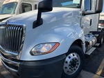 LN564247 - 2020 International LT625: Truck Paint and Body Damage