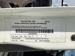 NN565440 - 2022 International LT625: Emission Label