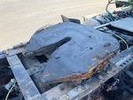 LL833562 - 2020 International LT625: Fifth Wheel