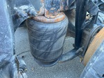 LL833562 - 2020 International LT625: Suspension Air Bags