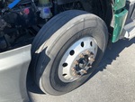 LL833562 - 2020 International LT625: Left Steer Tire