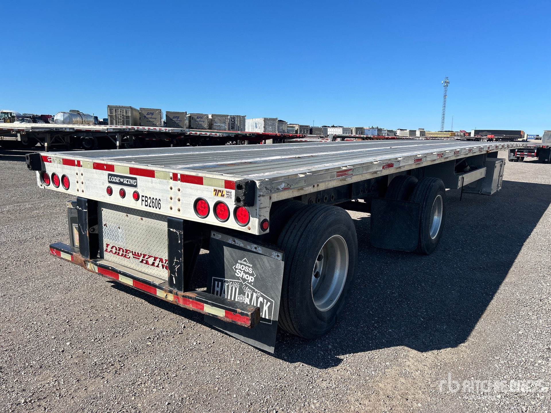 2016 Load King 48 ft T/A Spread Axle