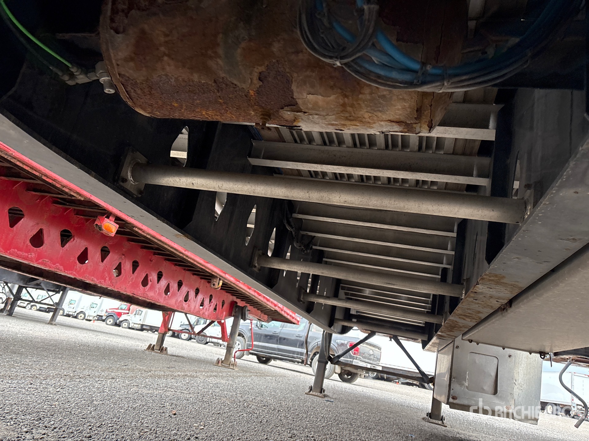 2016 Load King  48 FT T/A SPREAD AXLE
