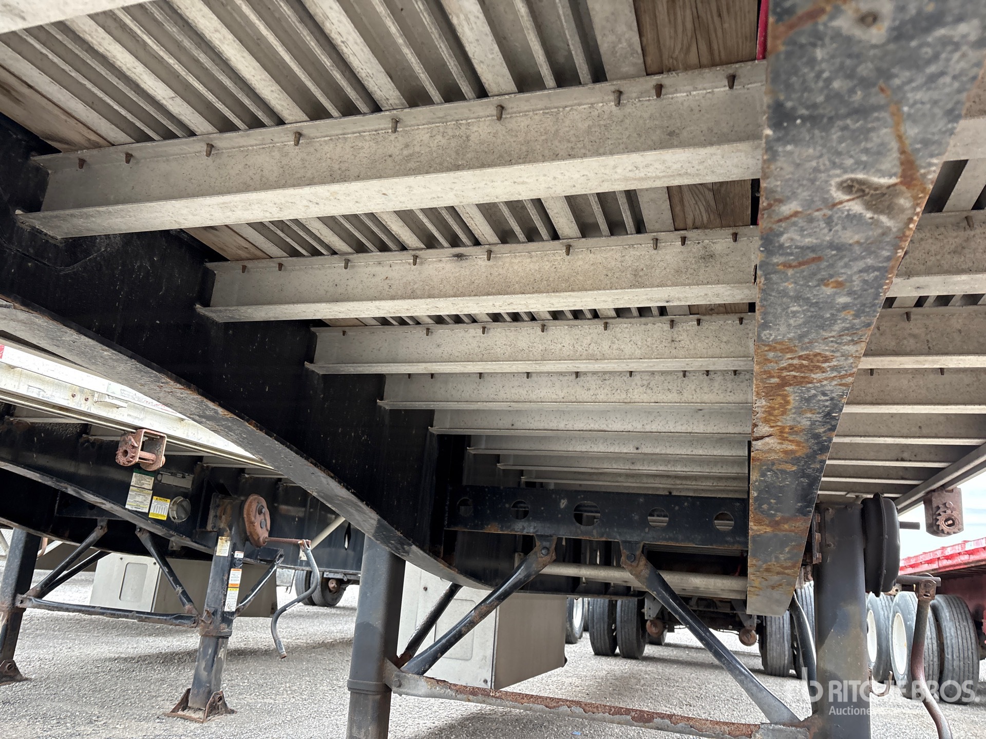 2016 Load King  48 FT T/A SPREAD AXLE