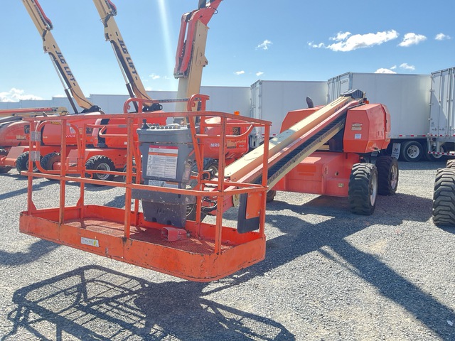 2011 JLG 600S 4WD Diesel Telescopic Boom Lift
