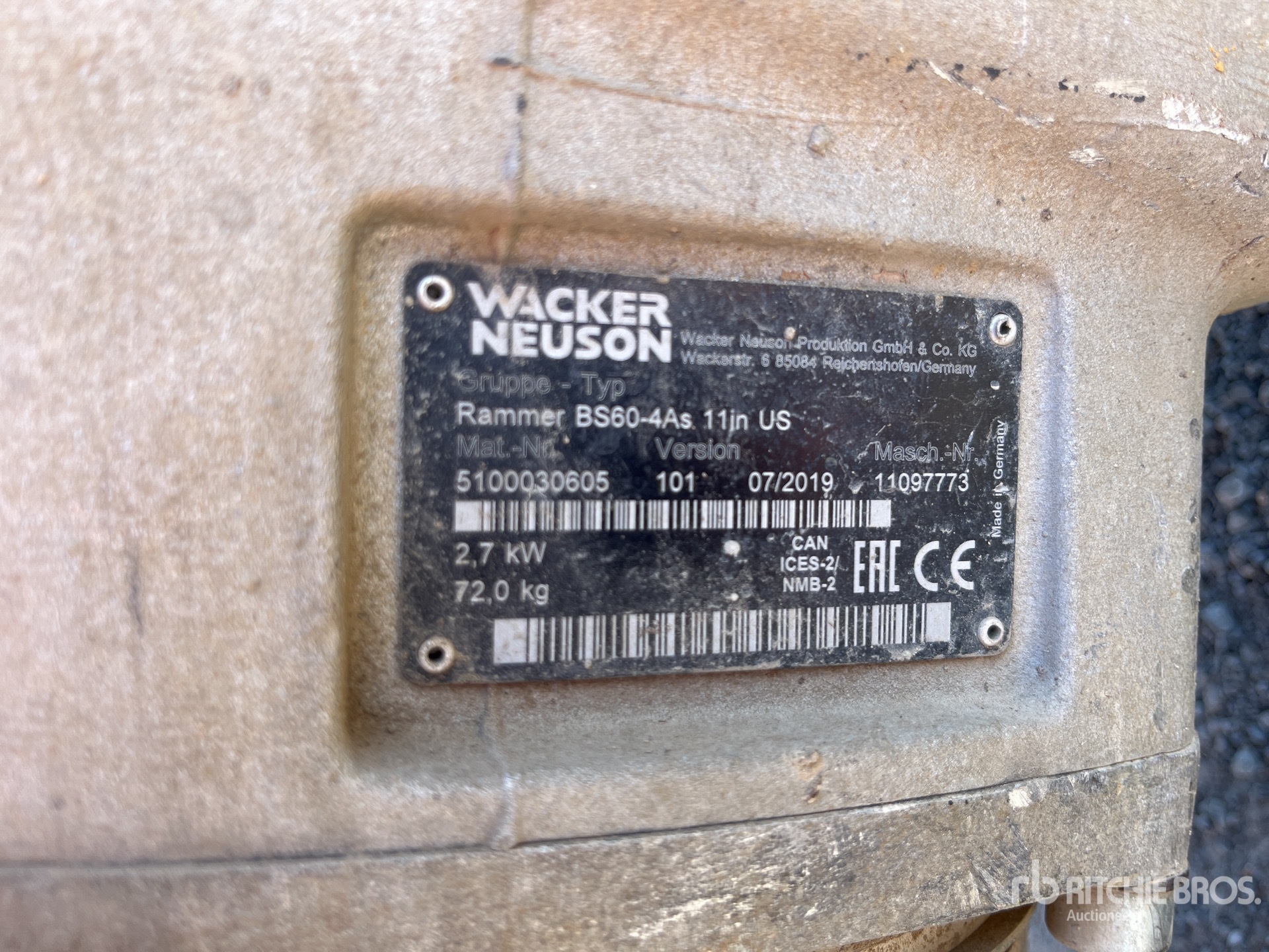 General Appearance with Numero seriale/numero d’identificazione del veicolo (VIN)