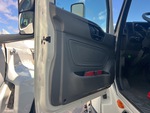 PN747170 - 2023 International LT625: Cab Doors