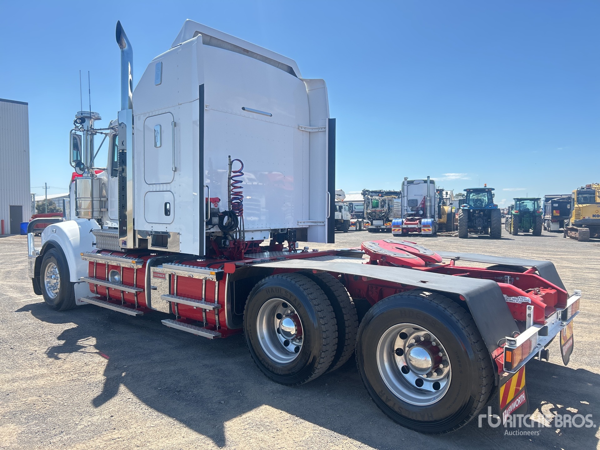 General Appearance with Picture, Right Rear Corner