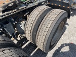 LL880168 - 2020 International LT625: Right Center Drive Tires