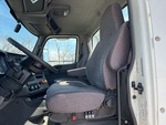 LL880168 - 2020 International LT625: Seats/Armrests