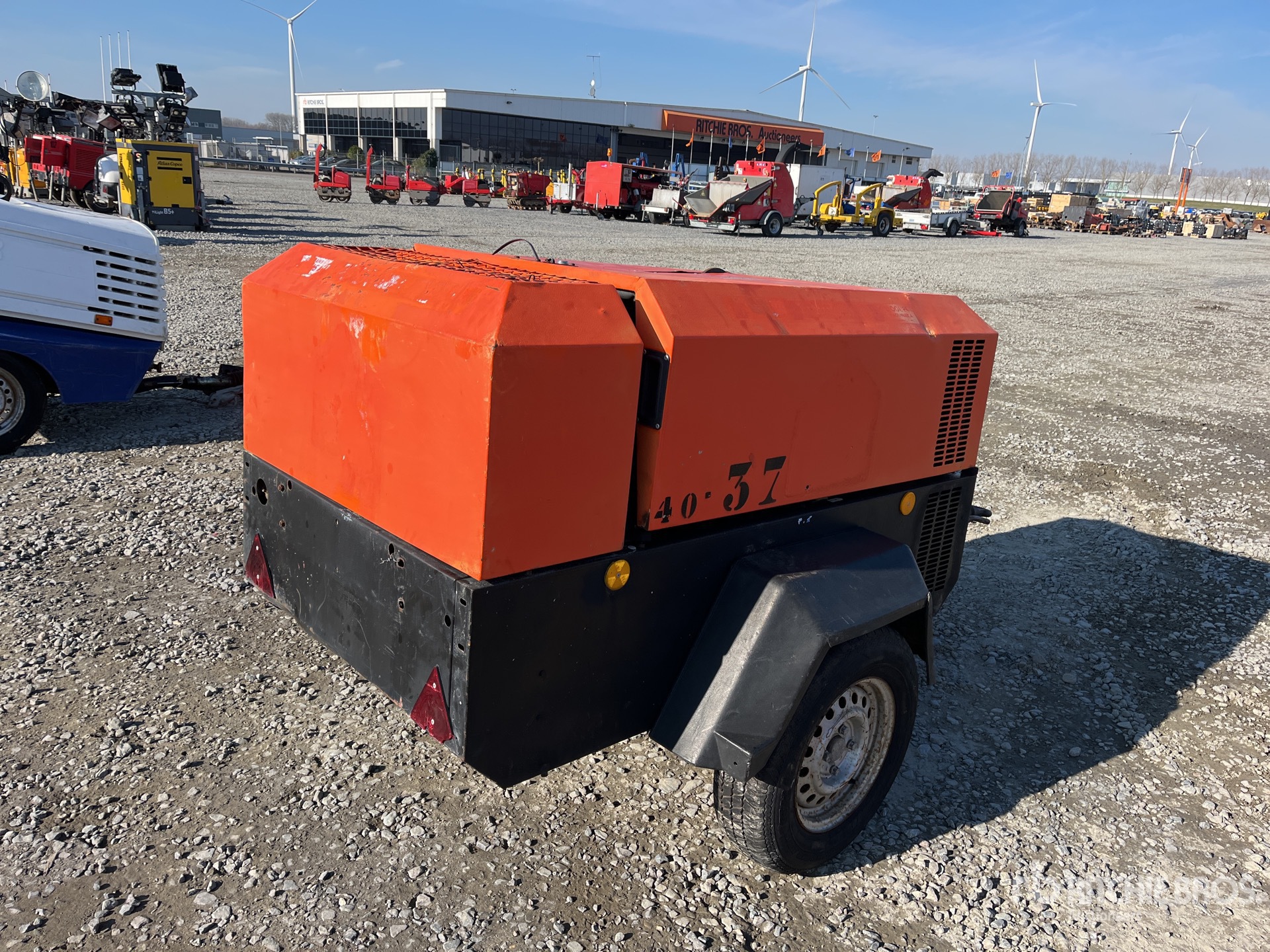 General Appearance with Picture, Right Rear Corner