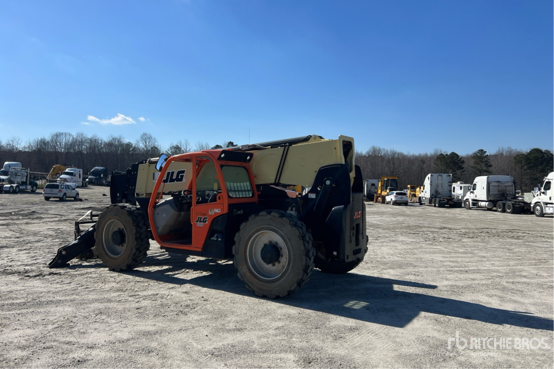 General Appearance with Picture, Left Rear Corner