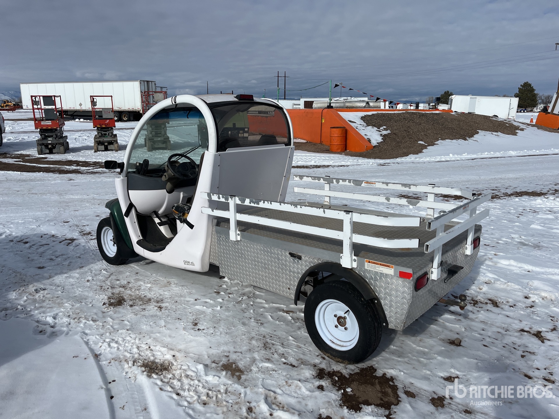 General Appearance with Picture, Left Rear Corner