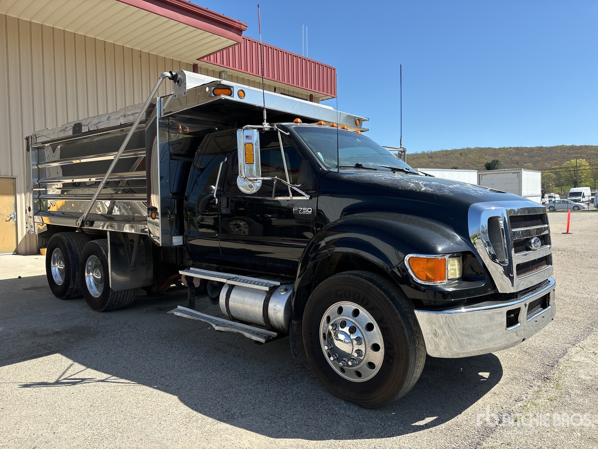 Aspect général with Image, coin avant droit