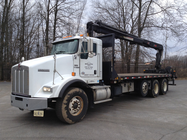 Hiab 166 DL-3 Articulating Boom on 2012 Kenworth T800 Tri/A Truck