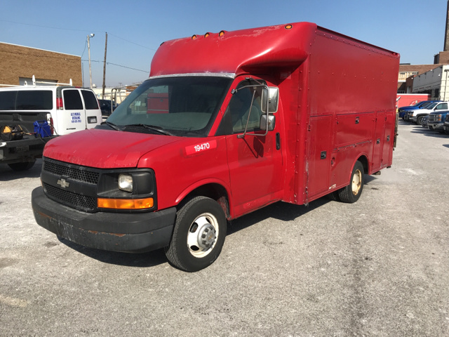 2003 (unverified) Chevrolet G3500 Express Cargo Van 2003 (unverified) Chevrolet G3500 Express Cargo Van
