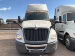 NN538477 - 2022 International LT625: Exterior Lights