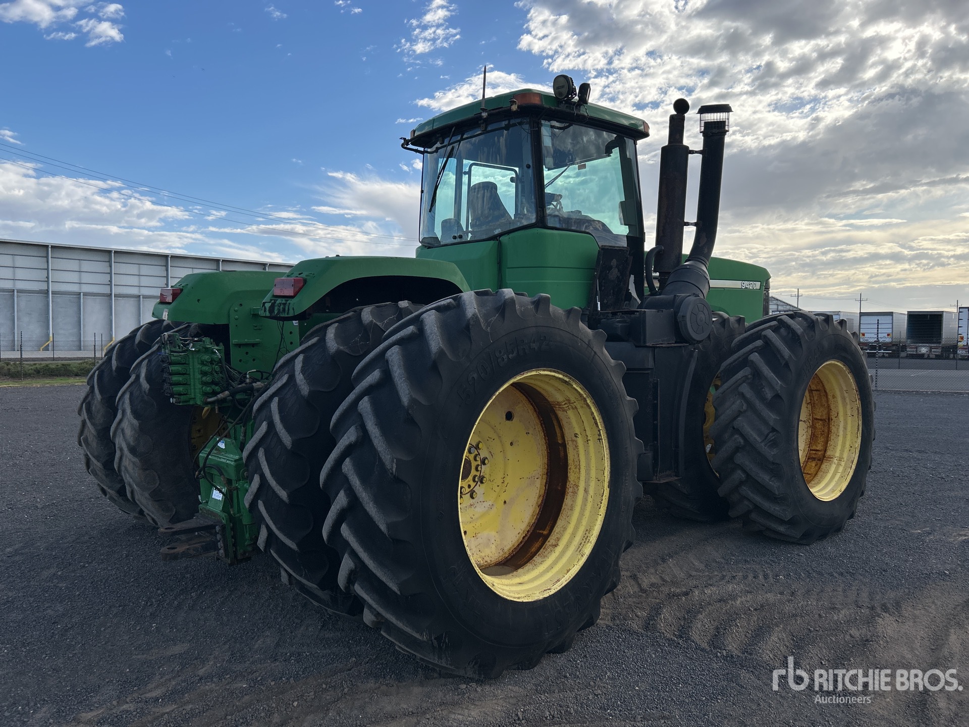 General Appearance with Picture, Right Rear Corner