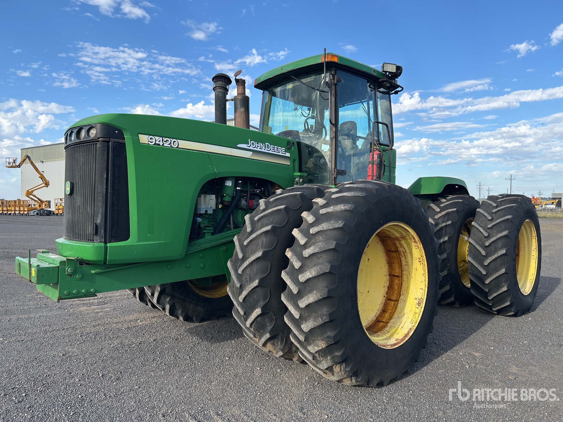 General Appearance with Picture, Left Front Corner